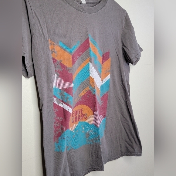 Men's Edge Corps Short Sleeve Graphic Tee, size Small - Picture 3 of 3